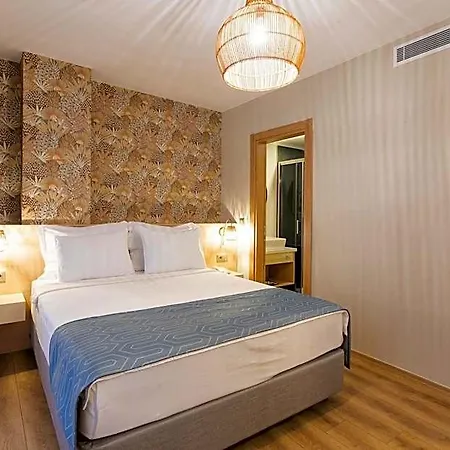 Guelluek Uno Elegance * Milas