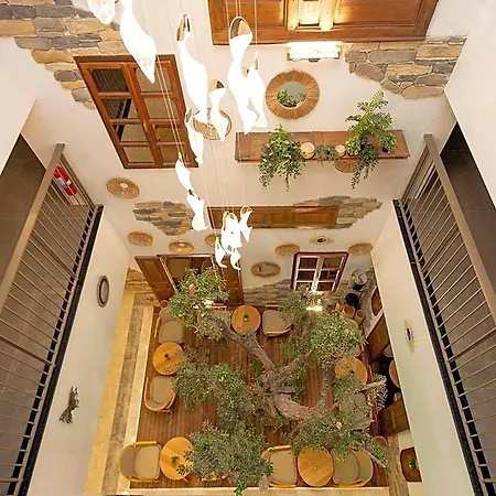 Guelluek Uno Elegance فندق