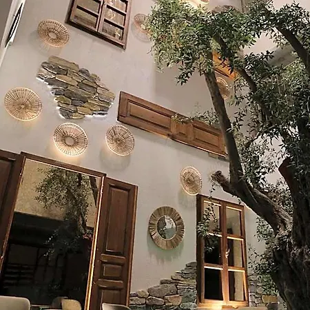 Guelluek Uno Elegance فندق *